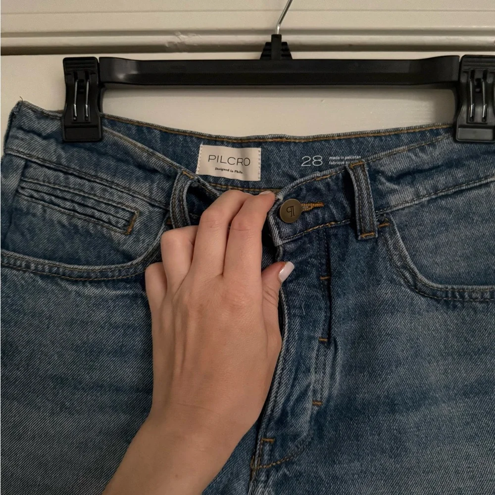 Anthropologie Pilcro Jeans Shorts Denim Blue Fray Size 28 NEW - Picture 9 of 9